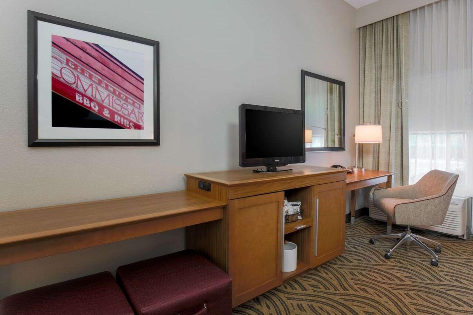 Hampton Inn Memphis-Southwind Exterior photo